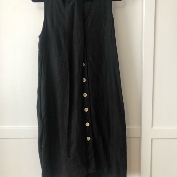 Left Edit Wren Tencel Dress - Picture 4 of 4